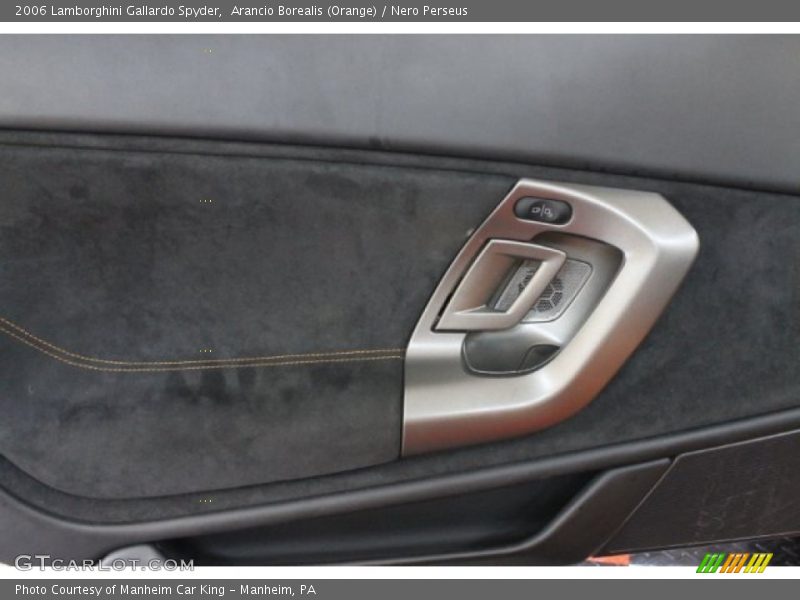 Door Panel of 2006 Gallardo Spyder