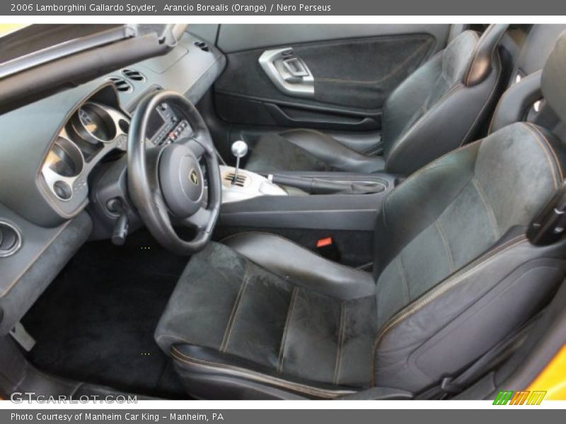  2006 Gallardo Spyder Nero Perseus Interior