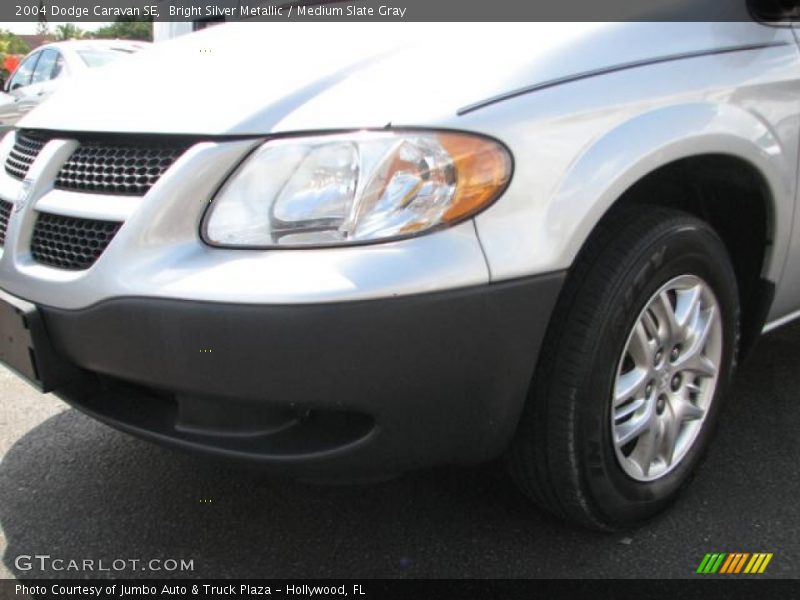 Bright Silver Metallic / Medium Slate Gray 2004 Dodge Caravan SE