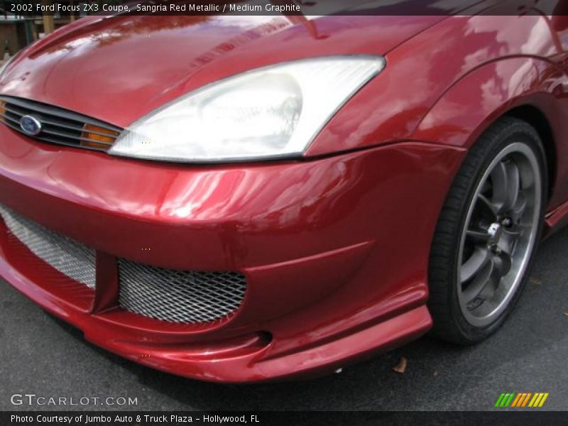 Sangria Red Metallic / Medium Graphite 2002 Ford Focus ZX3 Coupe