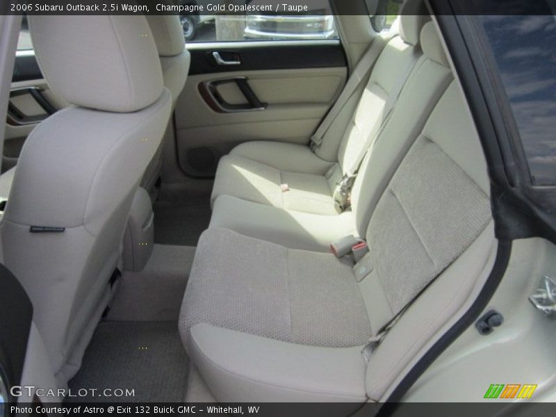 Champagne Gold Opalescent / Taupe 2006 Subaru Outback 2.5i Wagon