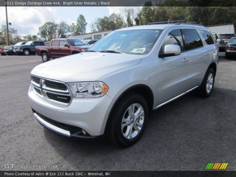 Front 3/4 View of 2011 Durango Crew 4x4