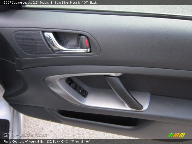 Brilliant Silver Metallic / Off-Black 2007 Subaru Legacy 2.5i Sedan