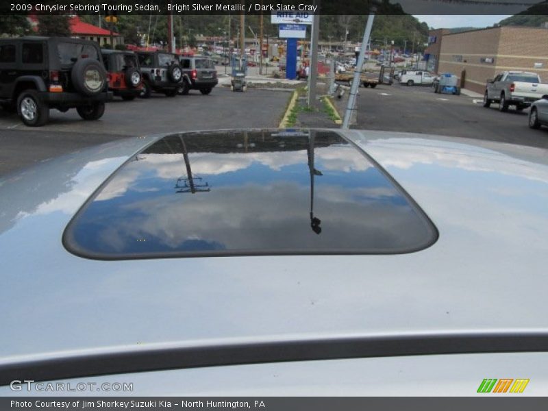 Bright Silver Metallic / Dark Slate Gray 2009 Chrysler Sebring Touring Sedan