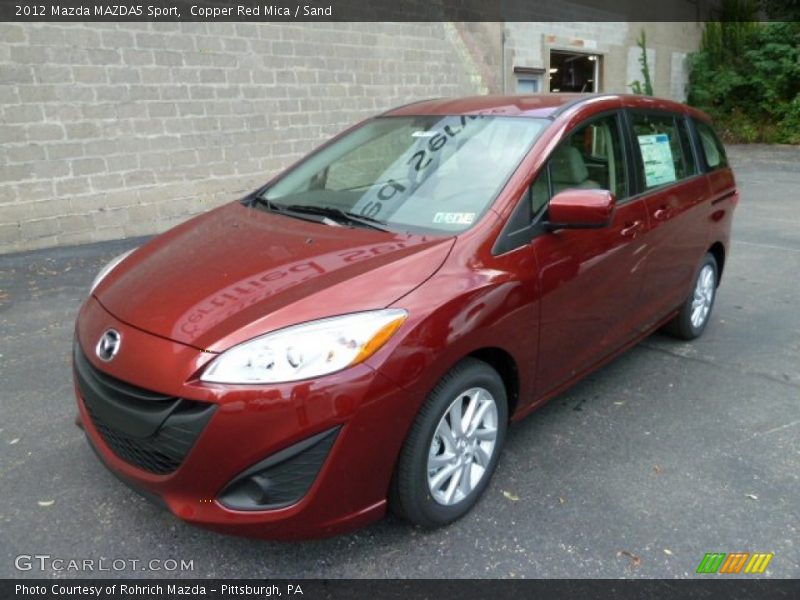 Front 3/4 View of 2012 MAZDA5 Sport