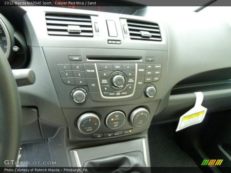 Controls of 2012 MAZDA5 Sport