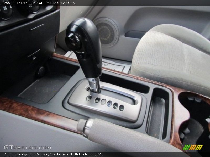 Alpine Gray / Gray 2004 Kia Sorento EX 4WD