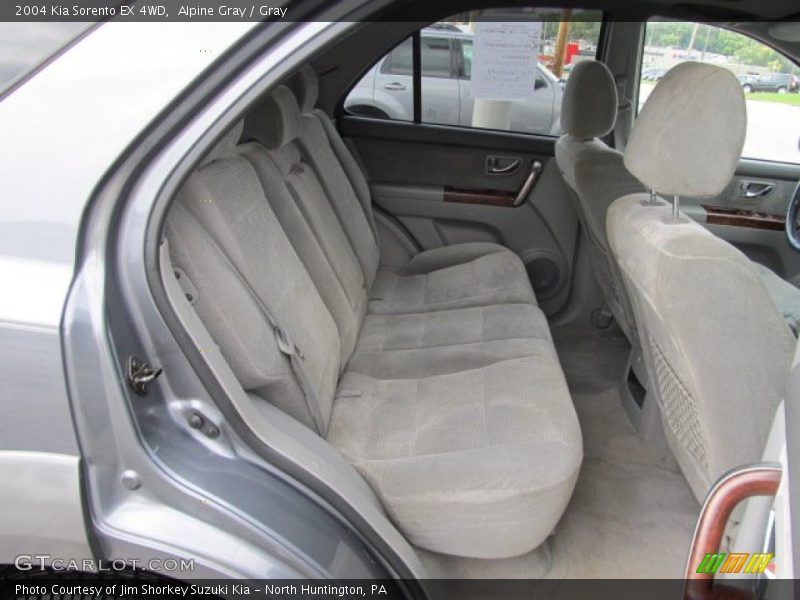 Alpine Gray / Gray 2004 Kia Sorento EX 4WD