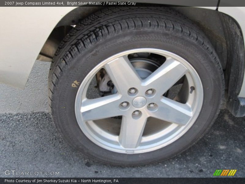 Bright Silver Metallic / Pastel Slate Gray 2007 Jeep Compass Limited 4x4