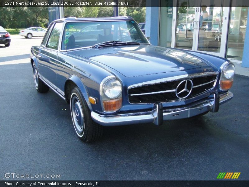 Front 3/4 View of 1971 SL Class 280 SL Roadster