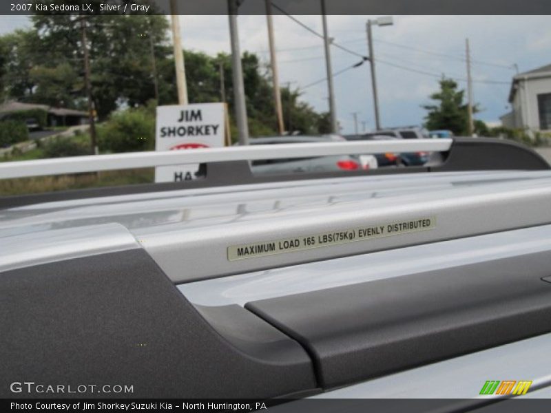 Silver / Gray 2007 Kia Sedona LX