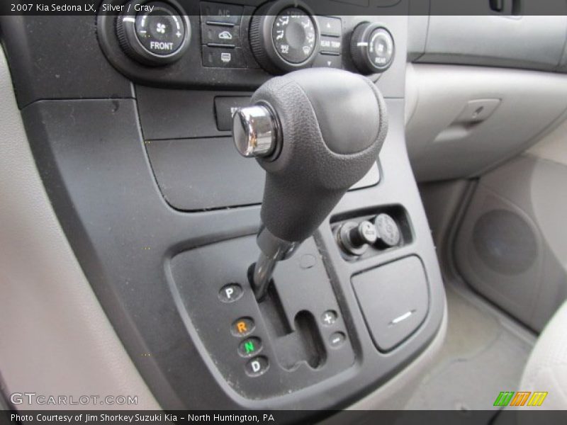 Silver / Gray 2007 Kia Sedona LX