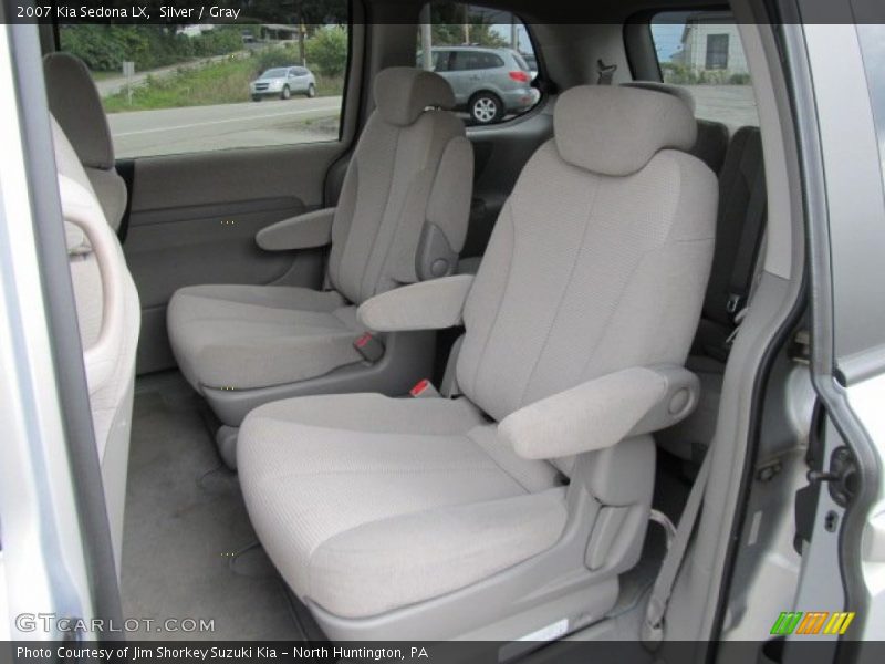 Silver / Gray 2007 Kia Sedona LX