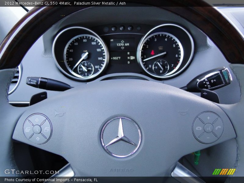  2012 GL 550 4Matic Steering Wheel