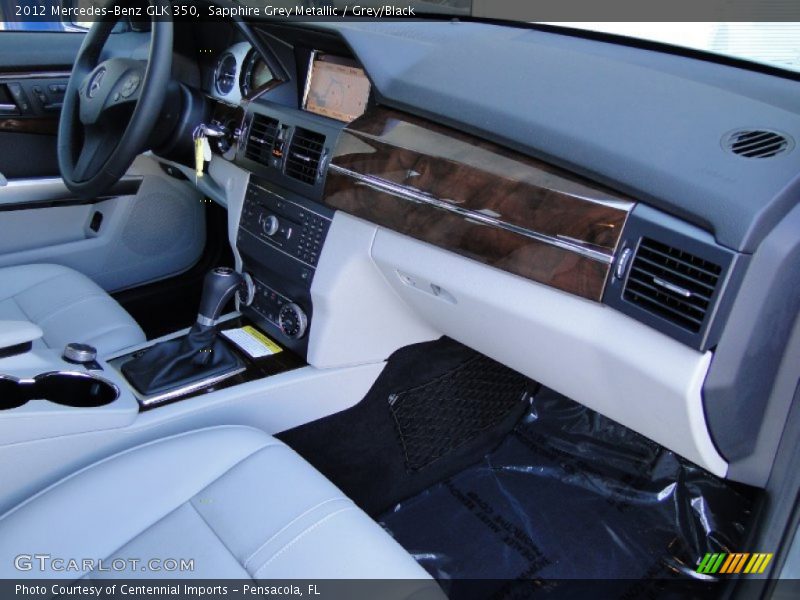 Dashboard of 2012 GLK 350