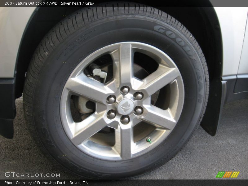  2007 Outlook XR AWD Wheel