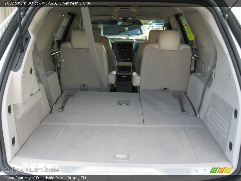  2007 Outlook XR AWD Trunk