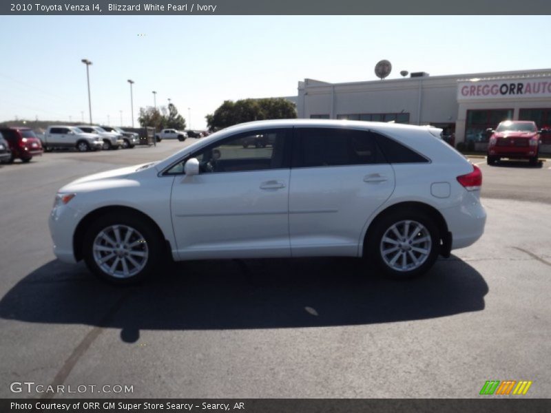 Blizzard White Pearl / Ivory 2010 Toyota Venza I4