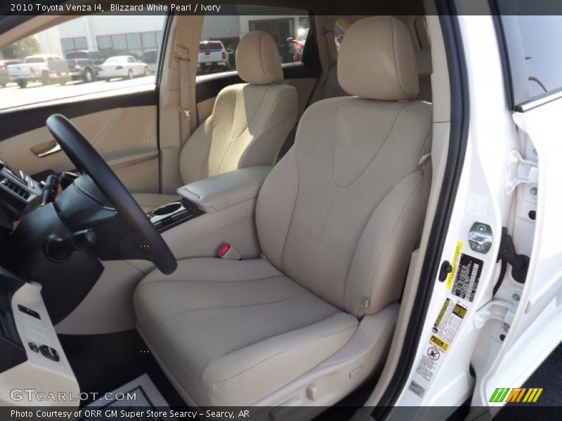 Blizzard White Pearl / Ivory 2010 Toyota Venza I4