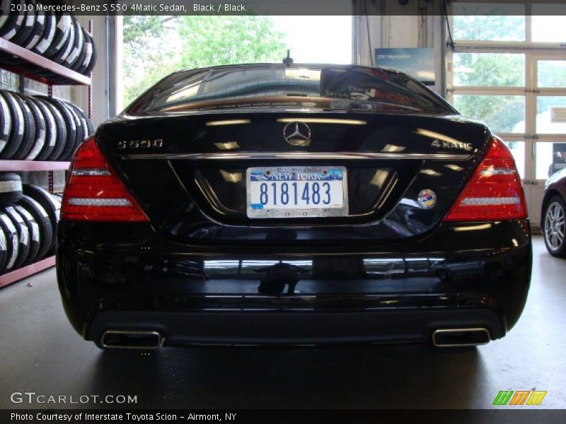 Black / Black 2010 Mercedes-Benz S 550 4Matic Sedan