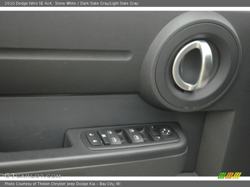 Stone White / Dark Slate Gray/Light Slate Gray 2010 Dodge Nitro SE 4x4
