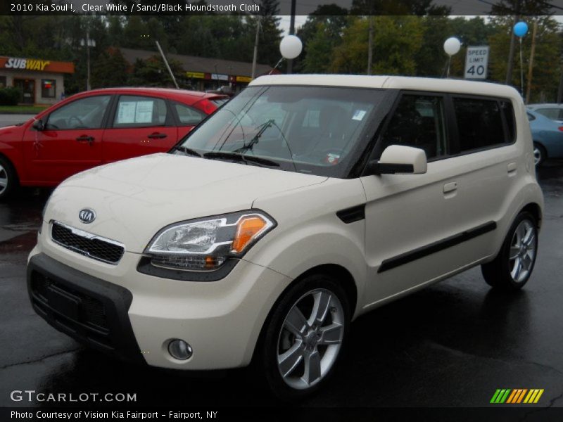 Clear White / Sand/Black Houndstooth Cloth 2010 Kia Soul !