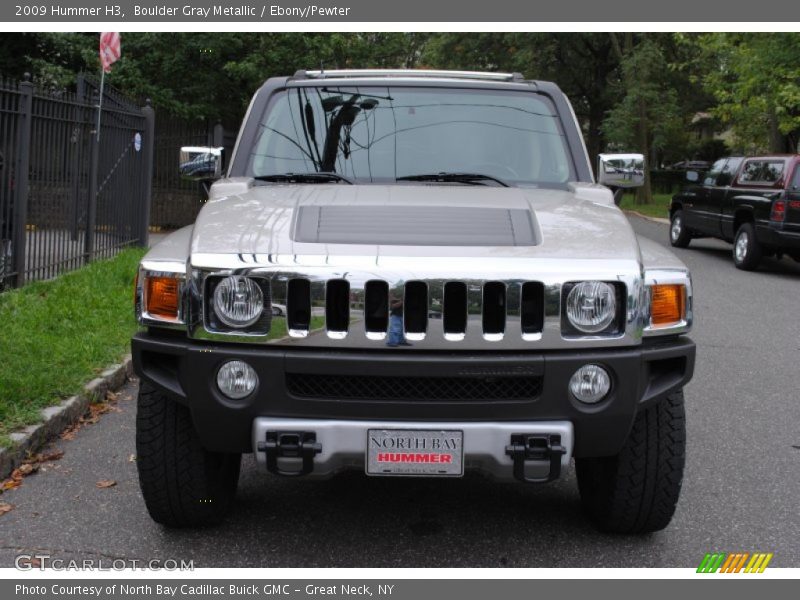 Boulder Gray Metallic / Ebony/Pewter 2009 Hummer H3