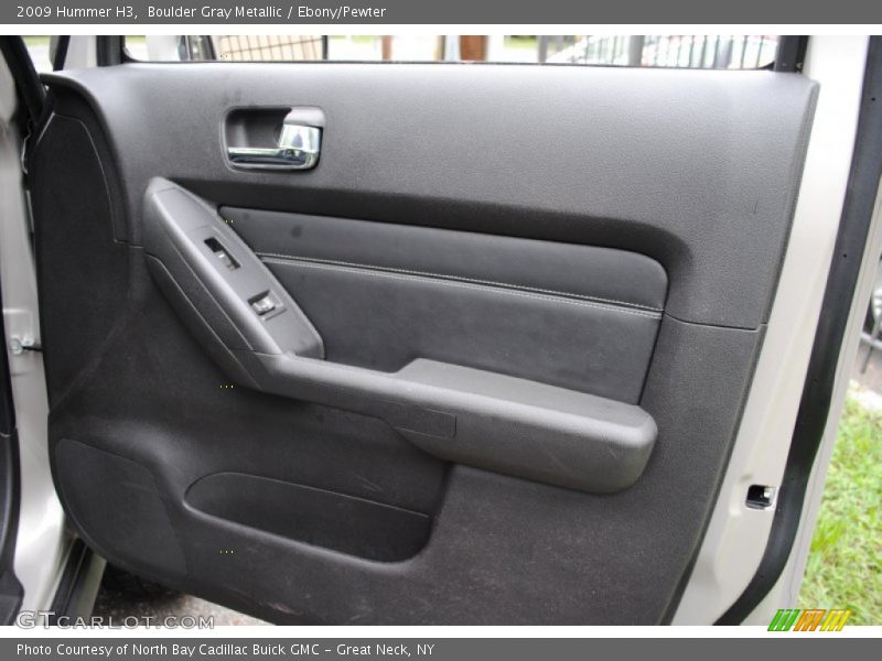 Boulder Gray Metallic / Ebony/Pewter 2009 Hummer H3