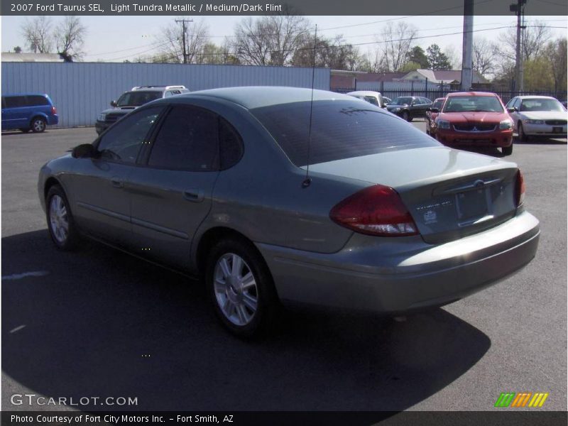 Light Tundra Metallic / Medium/Dark Flint 2007 Ford Taurus SEL