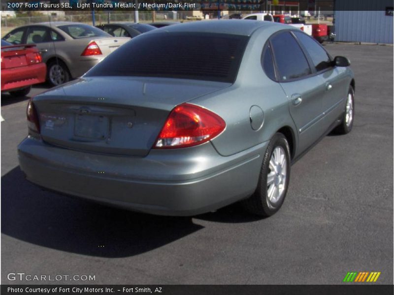 Light Tundra Metallic / Medium/Dark Flint 2007 Ford Taurus SEL