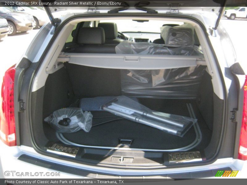 Radiant Silver Metallic / Ebony/Ebony 2012 Cadillac SRX Luxury