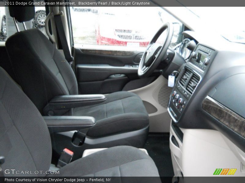 Blackberry Pearl / Black/Light Graystone 2011 Dodge Grand Caravan Mainstreet