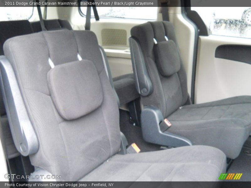 Blackberry Pearl / Black/Light Graystone 2011 Dodge Grand Caravan Mainstreet