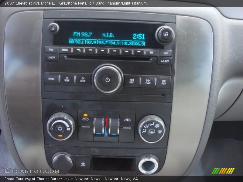 Audio System of 2007 Avalanche LS
