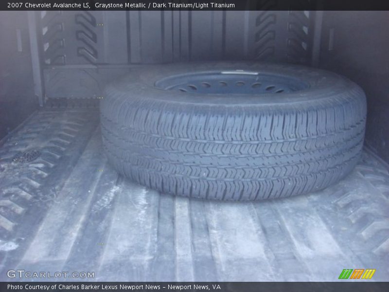 Graystone Metallic / Dark Titanium/Light Titanium 2007 Chevrolet Avalanche LS