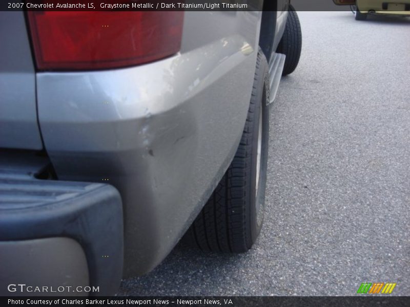 Graystone Metallic / Dark Titanium/Light Titanium 2007 Chevrolet Avalanche LS