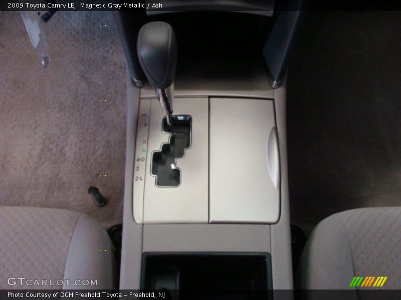 Magnetic Gray Metallic / Ash 2009 Toyota Camry LE