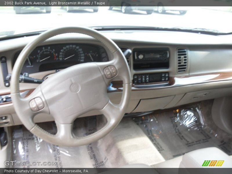 Light Bronzemist Metallic / Taupe 2002 Buick Park Avenue