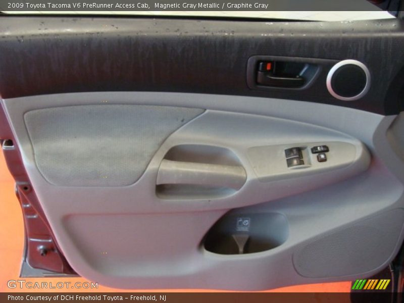 Magnetic Gray Metallic / Graphite Gray 2009 Toyota Tacoma V6 PreRunner Access Cab