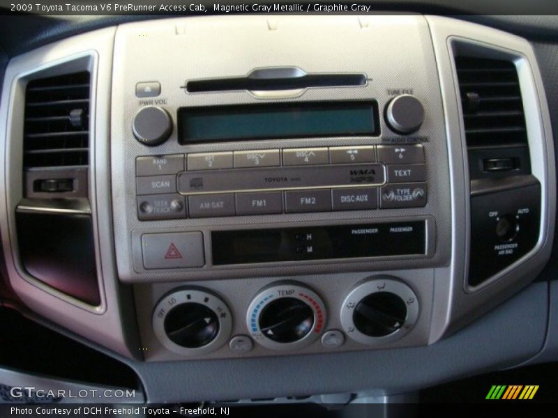 Magnetic Gray Metallic / Graphite Gray 2009 Toyota Tacoma V6 PreRunner Access Cab