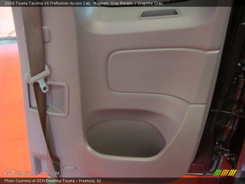Magnetic Gray Metallic / Graphite Gray 2009 Toyota Tacoma V6 PreRunner Access Cab