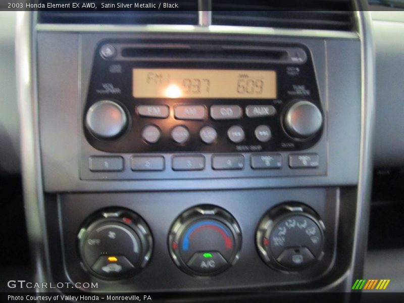 Satin Silver Metallic / Black 2003 Honda Element EX AWD