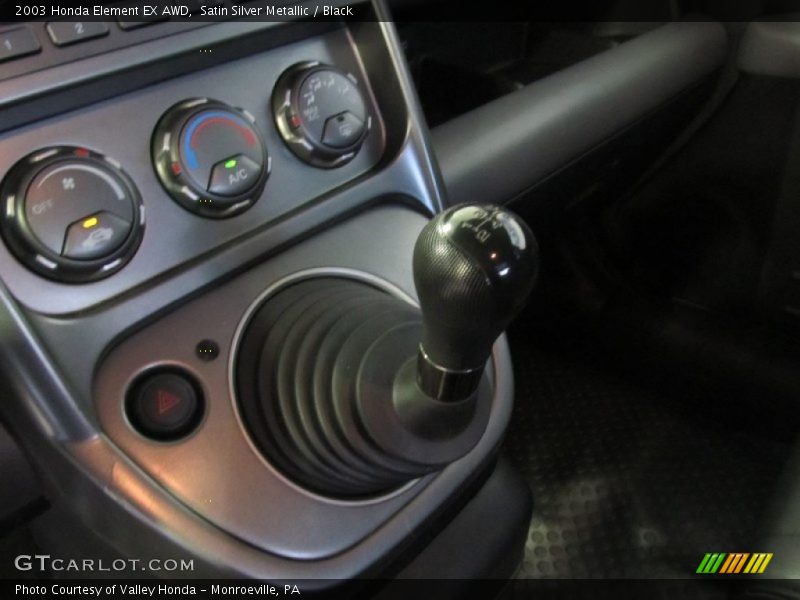 Satin Silver Metallic / Black 2003 Honda Element EX AWD