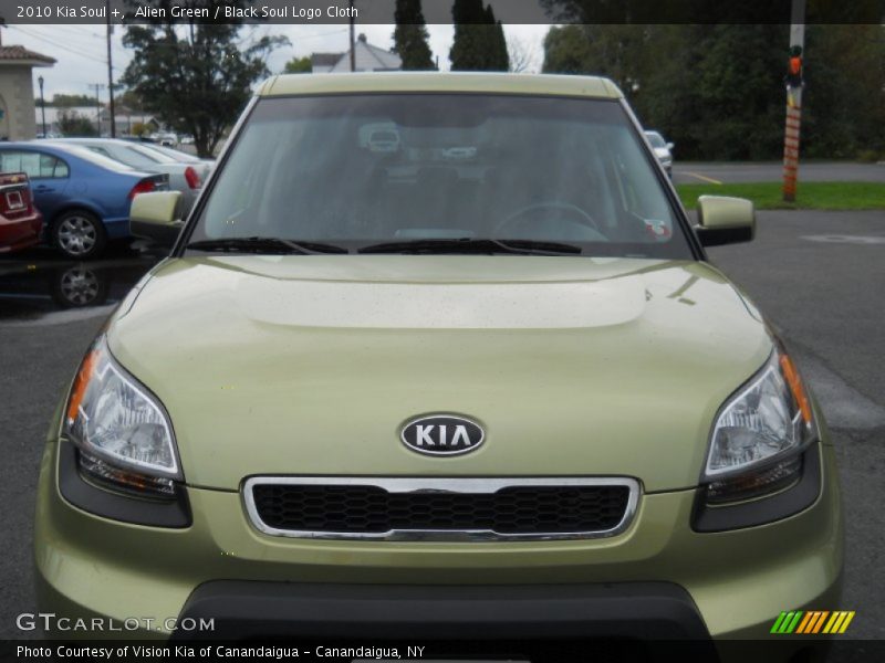 Alien Green / Black Soul Logo Cloth 2010 Kia Soul +