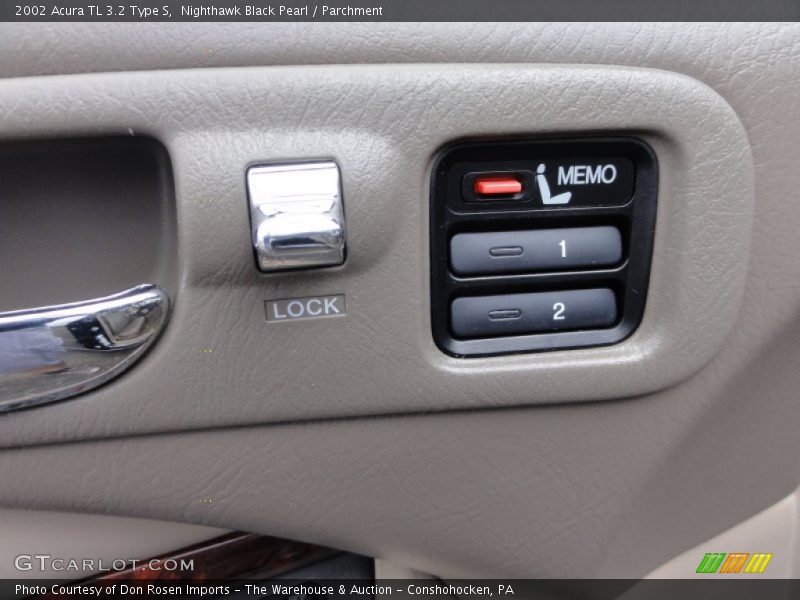 Controls of 2002 TL 3.2 Type S