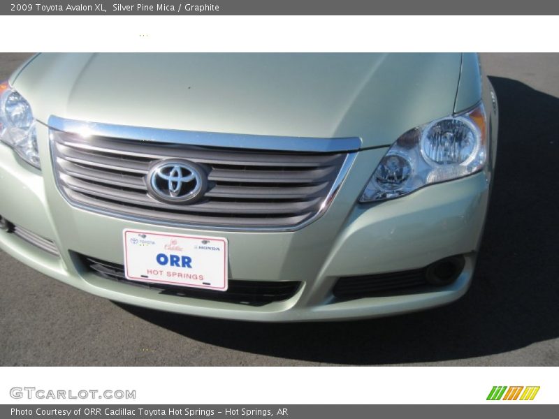 Silver Pine Mica / Graphite 2009 Toyota Avalon XL
