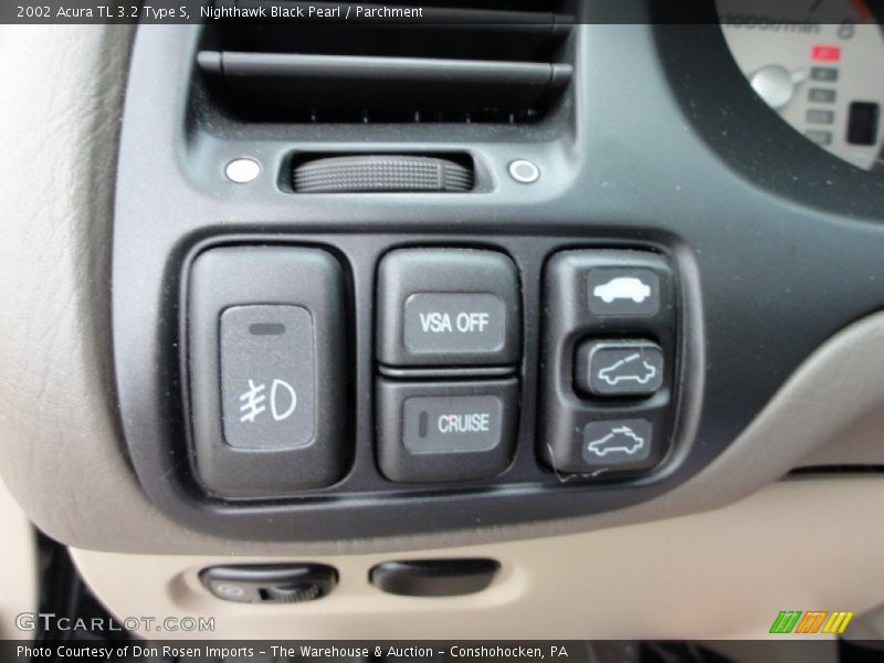 Controls of 2002 TL 3.2 Type S