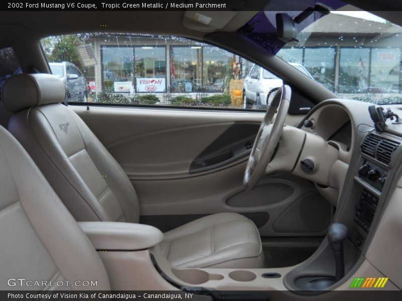 Tropic Green Metallic / Medium Parchment 2002 Ford Mustang V6 Coupe