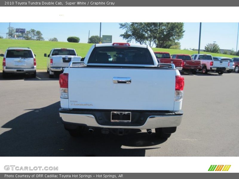 Super White / Graphite Gray 2010 Toyota Tundra Double Cab