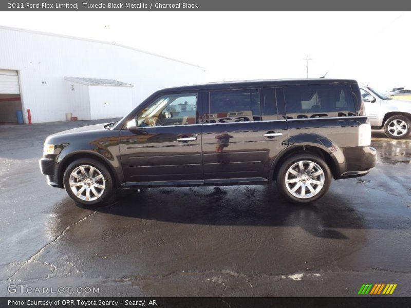 Tuxedo Black Metallic / Charcoal Black 2011 Ford Flex Limited